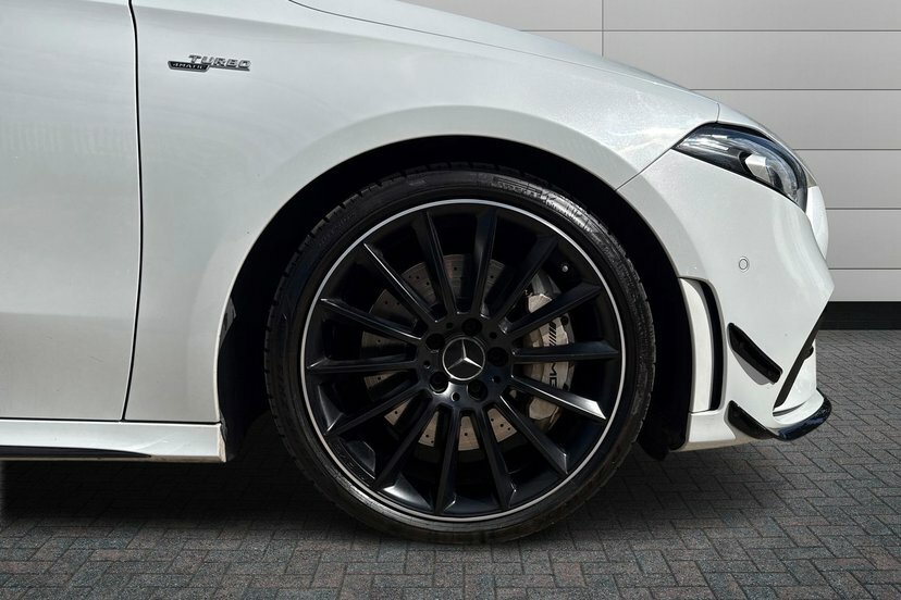 Mercedes-Benz A Class 2.0 A35 Amg Premium Plus Hatchback 7G White #5