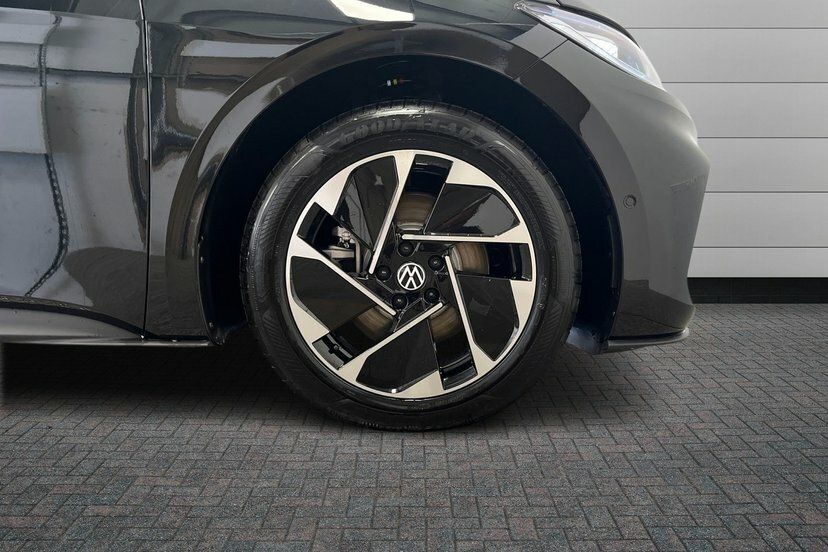 Volkswagen ID.3 Pro 59Kwh Match Hatchback 204 P Black #5