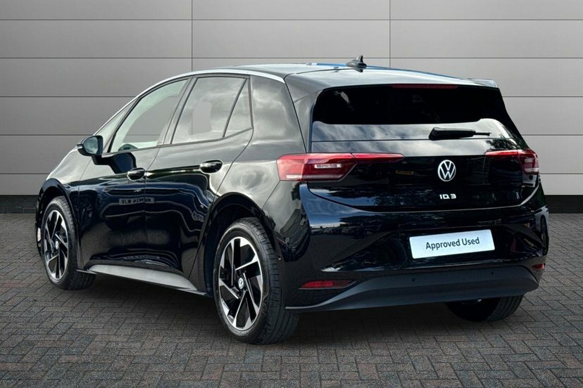 Volkswagen ID.3 Pure 52Kwh Match Hatchback 170 Black #3
