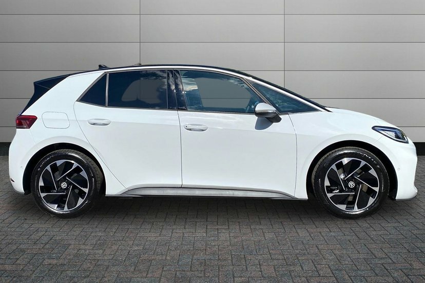 Volkswagen ID.3 Pro 59Kwh Match Hatchback 204 P Black #4