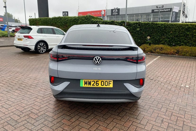 Volkswagen ID.5 79Kwh Gtx Edition Suv 4Motion 3 Black #13