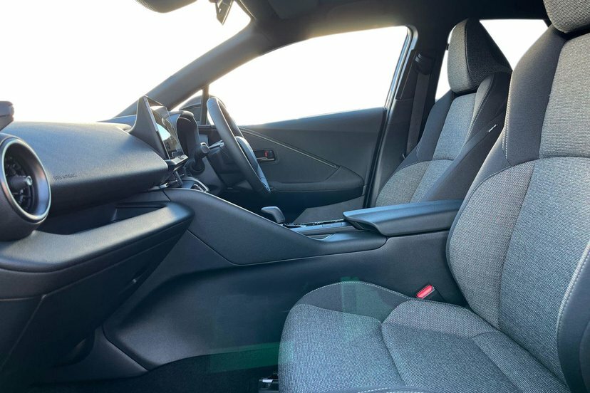 Toyota C-Hr 1.8 Vvt-h Design Suv Hybrid Cvt 140 Ps #2