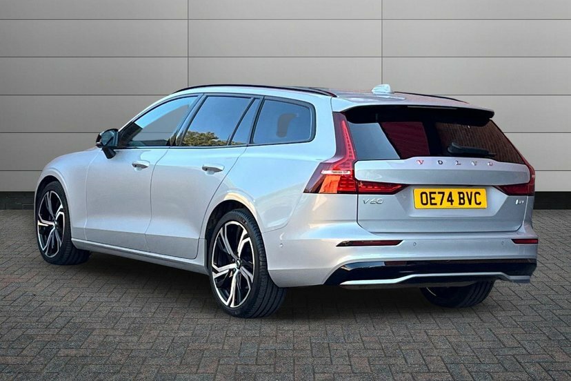 Volvo V60 Plus, T6 Awd Plug-in Hybrid, Dark Grey #3