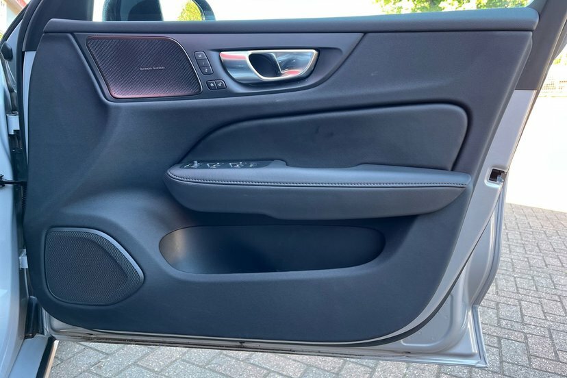 Volvo V60 Plus, T6 Awd Plug-in Hybrid, Dark Grey #11