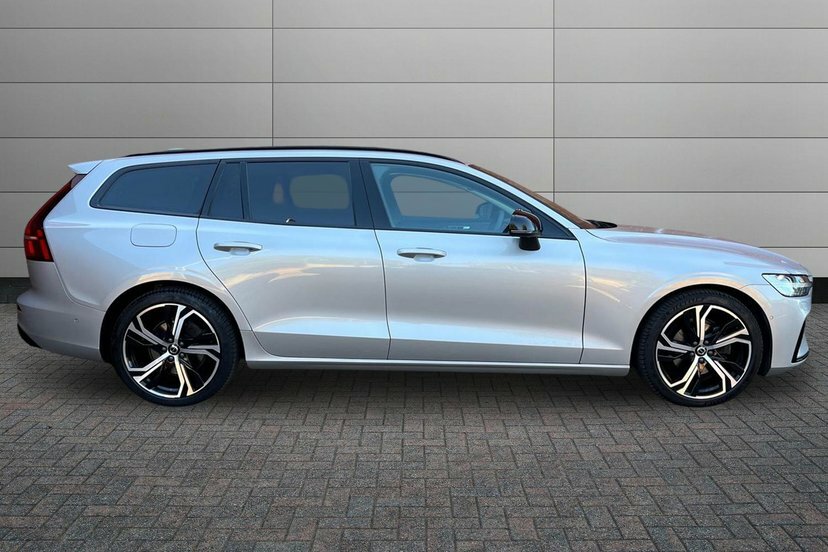Volvo V60 Plus, T6 Awd Plug-in Hybrid, Dark Grey #4
