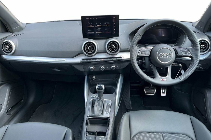 Audi Q2 Audi Q2 Estate 35 Tfsi Black Edition S Tronic Blue #9