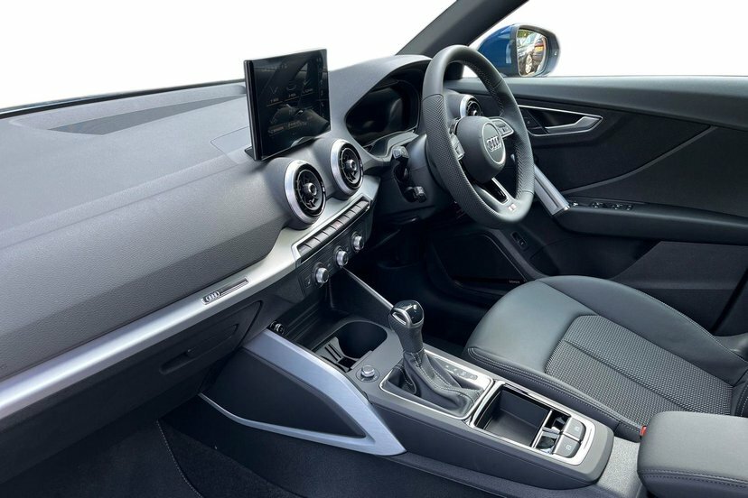Audi Q2 1.5 Tfsi Cod 35 S Line Suv S Tronic 15 Blue #2