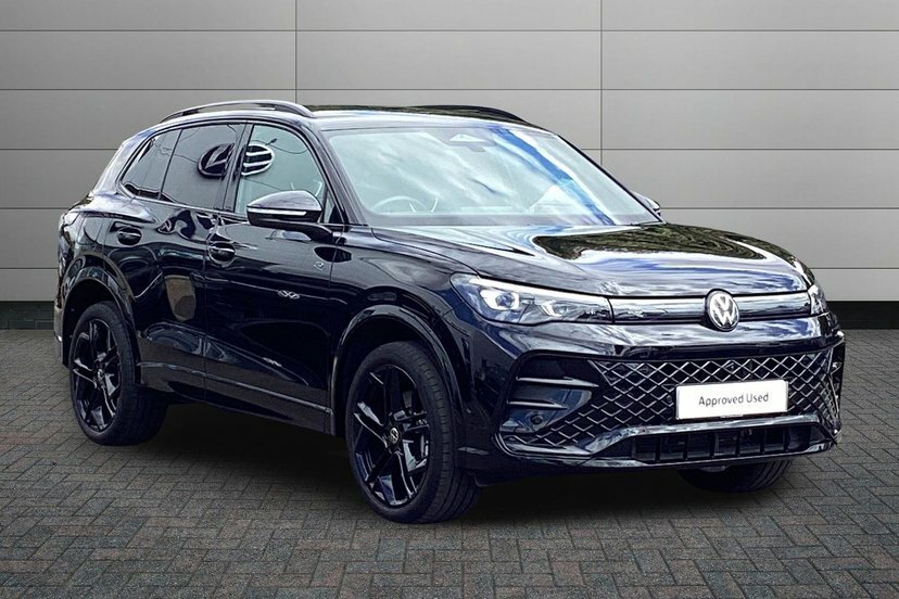 Volkswagen Tiguan 1.5 Tsi Ehybrid 19.7Kwh R-line Suv Plug Black