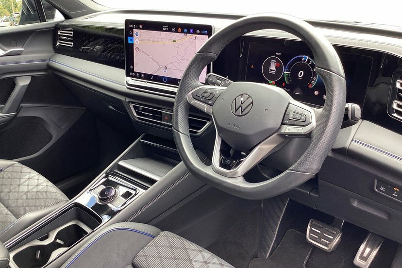 Volkswagen Tiguan 1.5 Tsi Ehybrid 19.7Kwh R-line Suv Plug Black #6