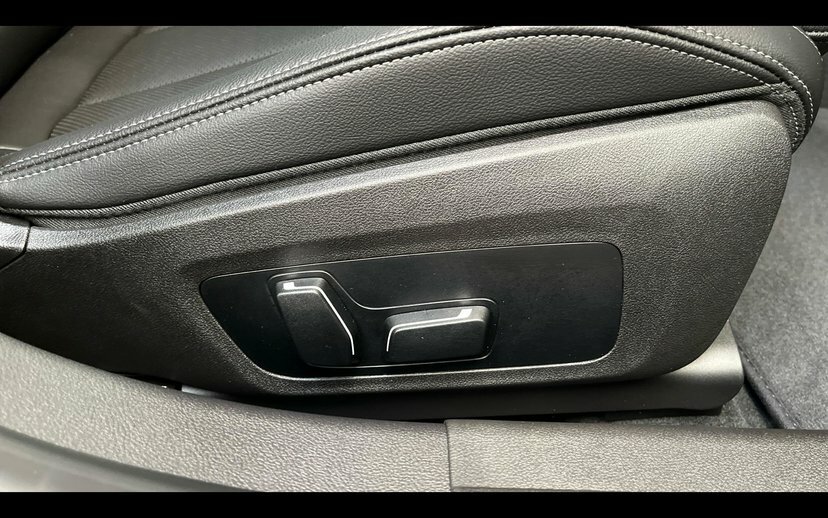 BMW 3 Series 320I M Sport Touring Blue #24