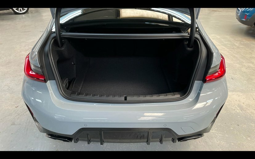 BMW 3 Series 320I M Sport Touring Blue #13