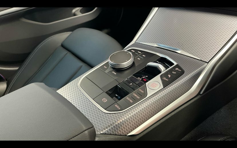 BMW 3 Series 320I M Sport Touring Blue #10
