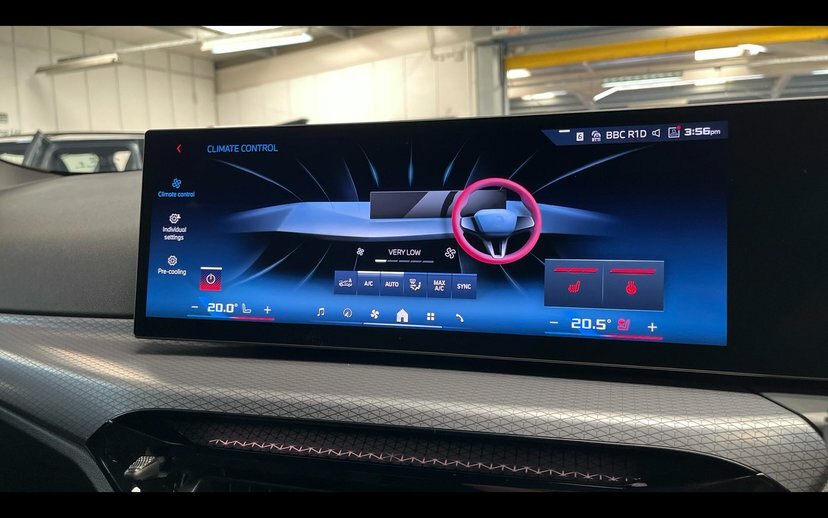 BMW 3 Series 320I M Sport Touring Blue #28