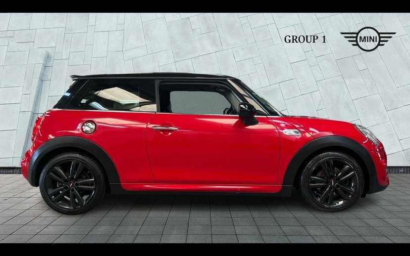 Mini Hatch 3-Door Hatch Cooper Sd RX18HUP Red #3