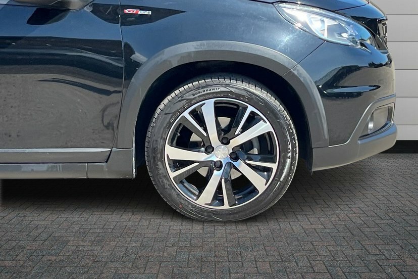 Peugeot 2008 1.2 Puretech Gt Line Eat  #5