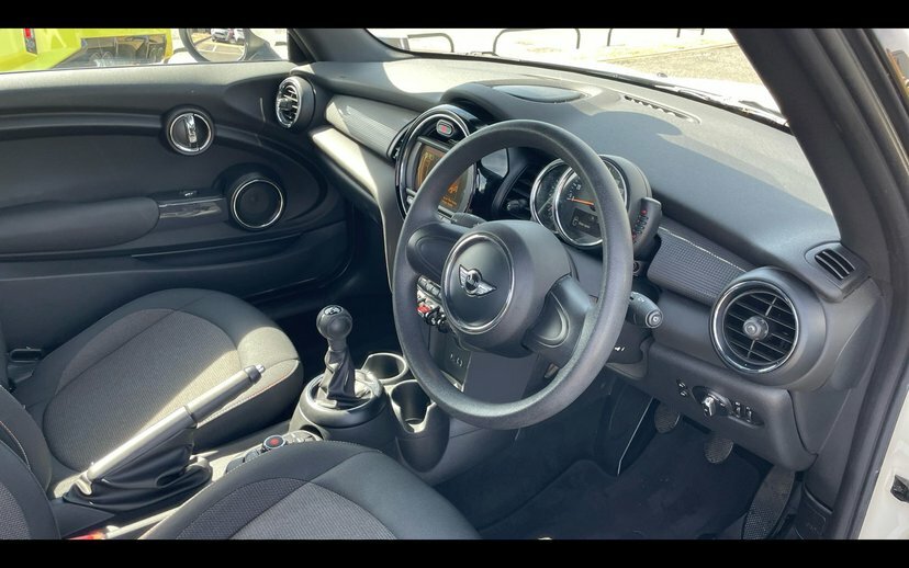 Mini Convertible Cooper Convertible White #6