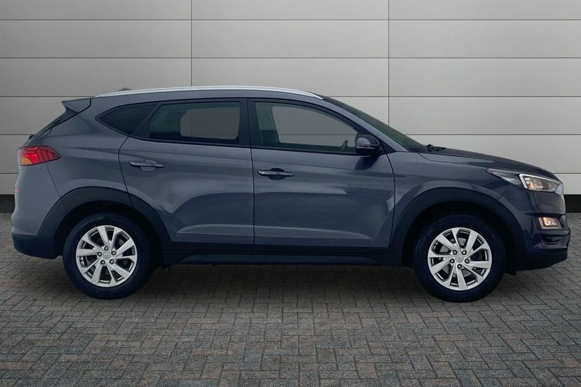 Hyundai Tucson 1.6 Gdi Se Nav Suv 132 Ps Grey #4