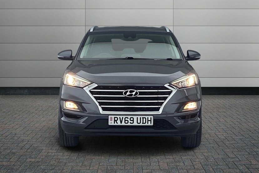 Hyundai Tucson 1.6 Gdi Se Nav 2Wd White #7