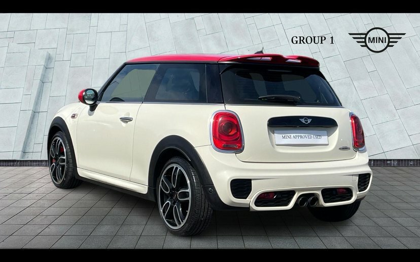 Mini Hatch John Cooper Works 3-Door Hatch White #2