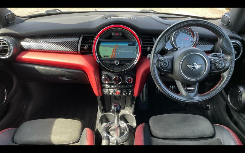 Mini Hatch John Cooper Works 3-Door Hatch White #4