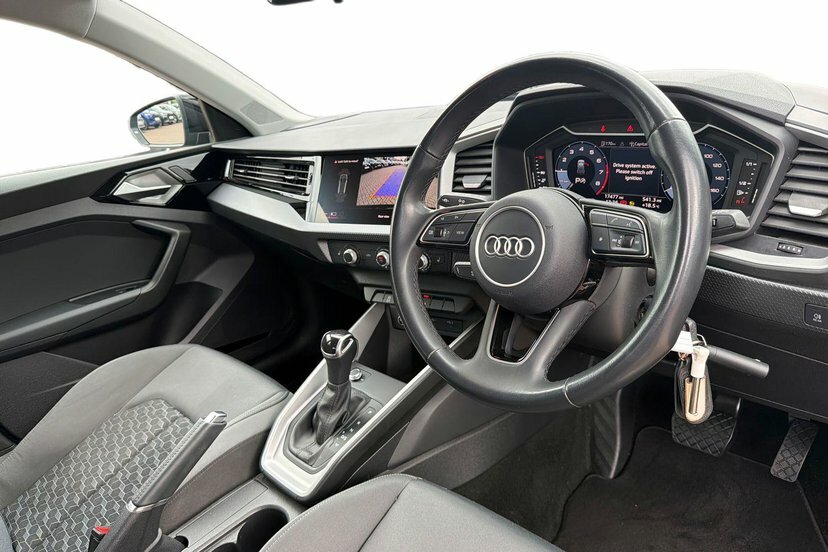 Audi A1 1.0 Tfsi 25 Sport Sportback S Tronic 9 Black #6
