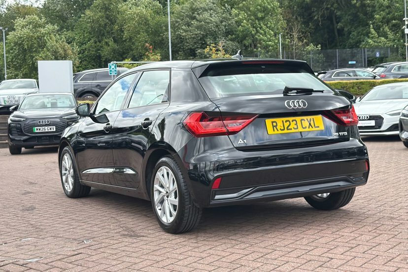Audi A1 1.5 Tfsi 35 S Line Sportback S Tronic Silver #15
