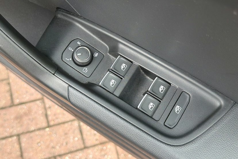 Audi A1 1.5 Tfsi 35 S Line Sportback S Tronic Silver #42