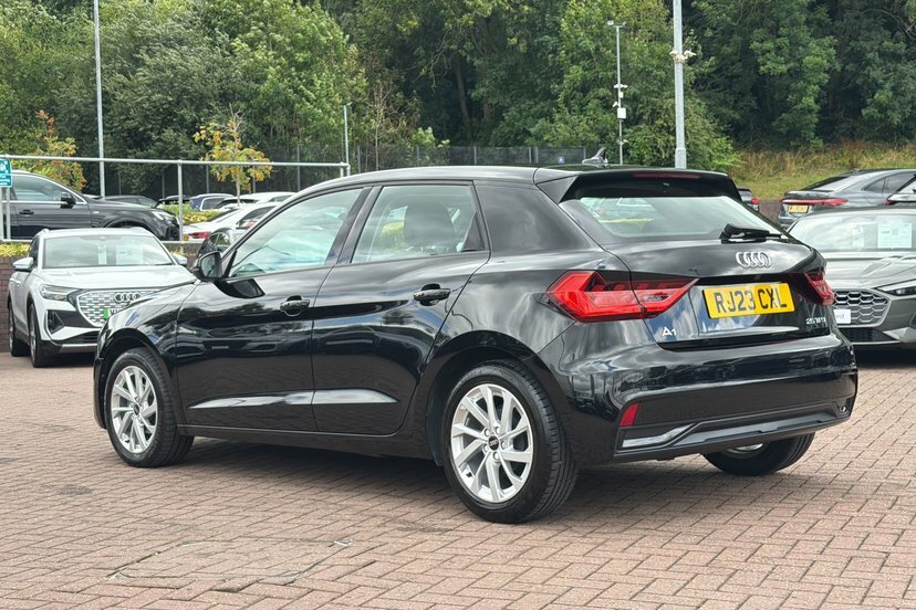 Audi A1 1.5 Tfsi 35 S Line Sportback S Tronic Silver #16