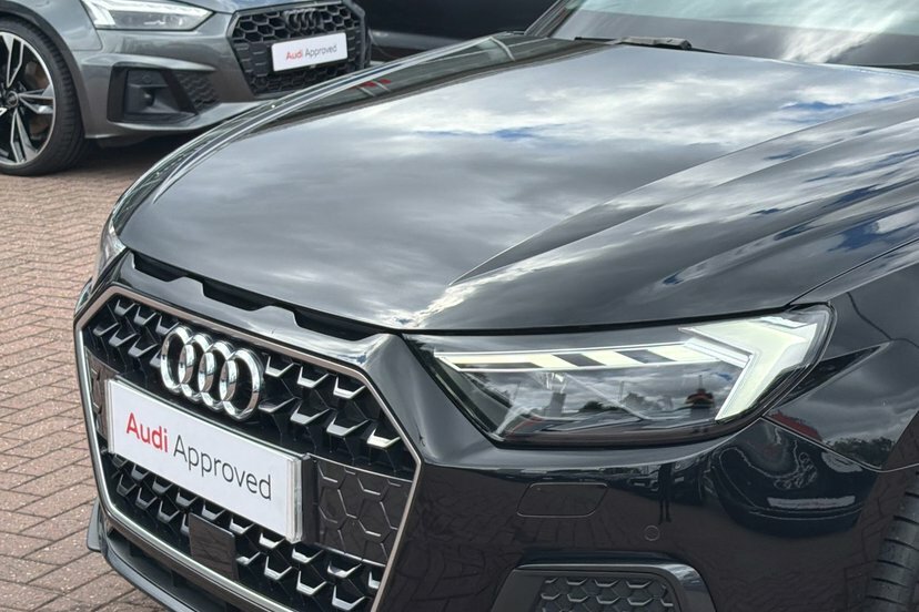Audi A1 1.5 Tfsi 35 S Line Sportback S Tronic Silver #28
