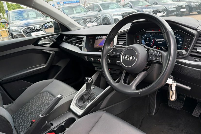 Audi A1 1.5 Tfsi 35 S Line Sportback S Tronic Silver #38