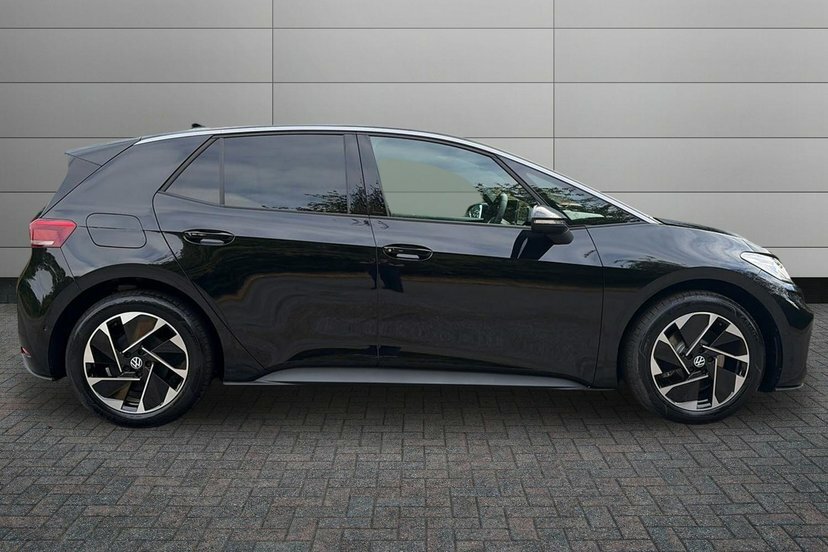 Volkswagen ID.3 Pro 59Kwh Match Hatchback 204 P Black #4