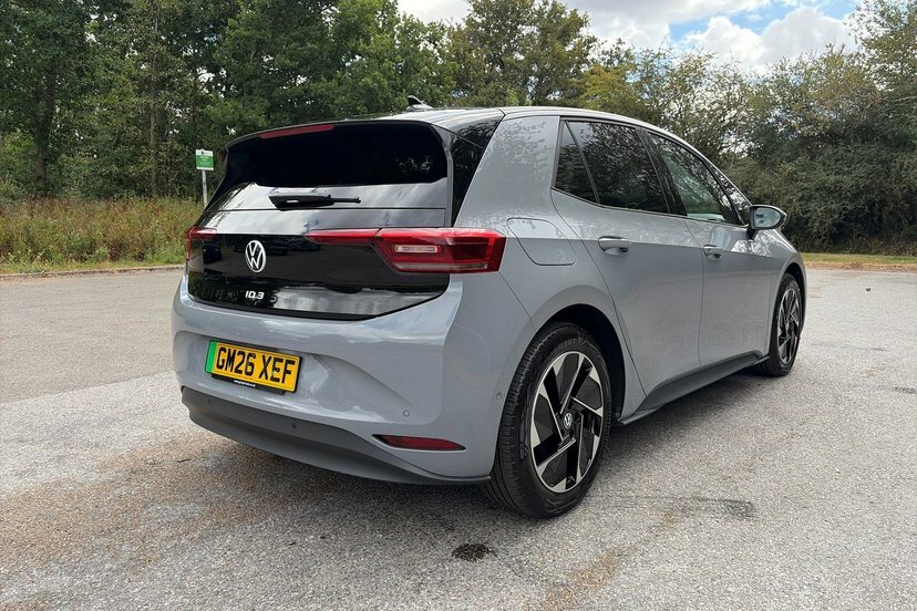 Volkswagen ID.3 Pro 59Kwh Match Hatchback 204 P Black #18
