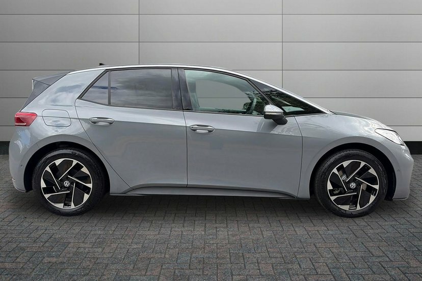 Volkswagen ID.3 Pro 59Kwh Match Hatchback 204 P Black #4