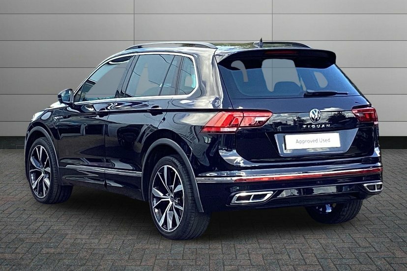 Volkswagen Tiguan 1.5 Tsi R-line Suv Dsg 150 Ps Black #3