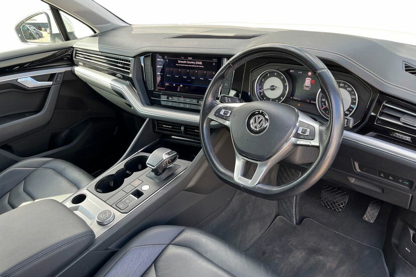 Volkswagen Touareg 3.0 Tsi V6 Sel Suv Tiptronic 4Motion 3 White #6