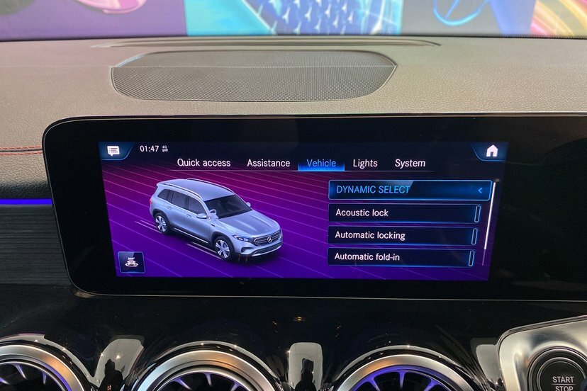 Mercedes-Benz EQB Eqb 300 4Matic 168Kw Amg Line 66.5Kwh Silver #51