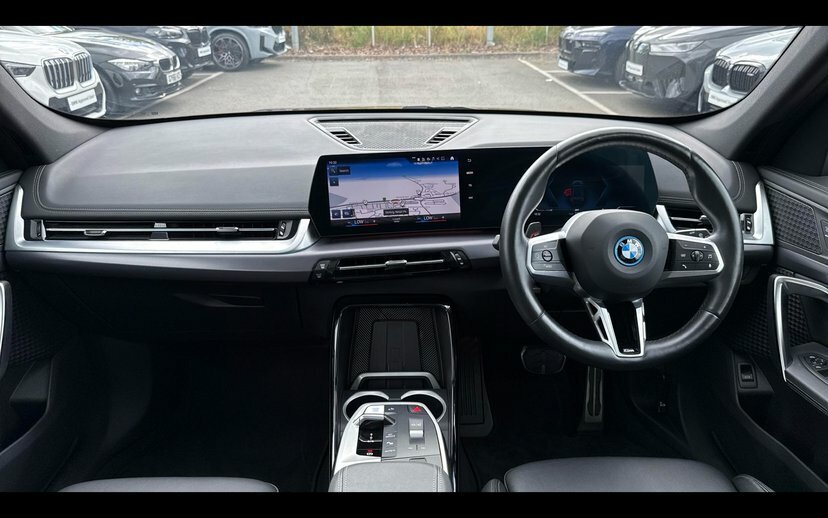 BMW iX1 Ix1 Xdrive30 M Sport Black #4