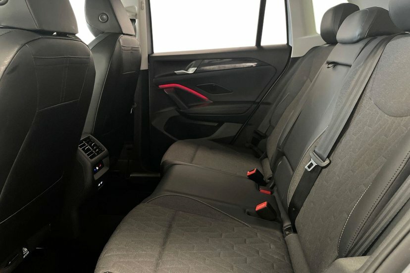 Volkswagen Tiguan 1.5 Etsi 150 Elegance Dsg Black #8
