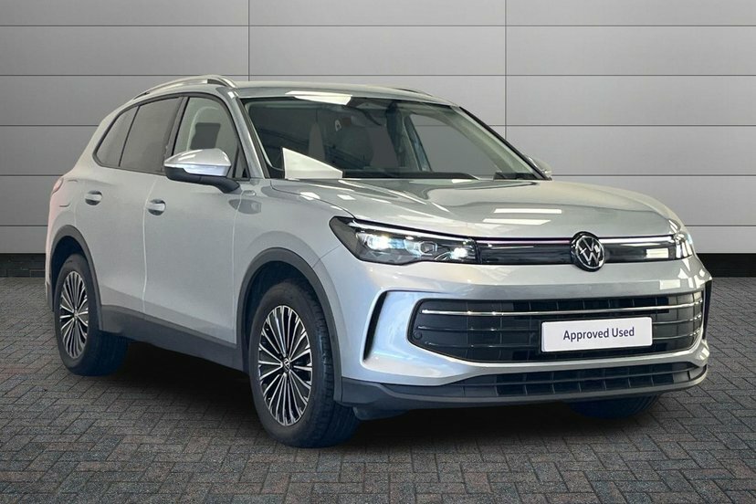 Volkswagen Tiguan 2.0 Tdi Match Suv Dsg 150 Ps Silver