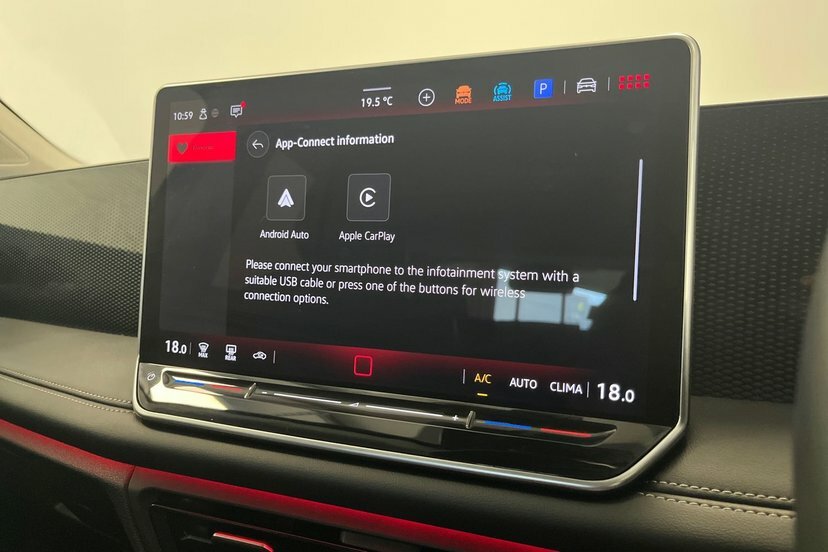 Volkswagen Tiguan 1.5 Etsi 150 Elegance Dsg Black #21