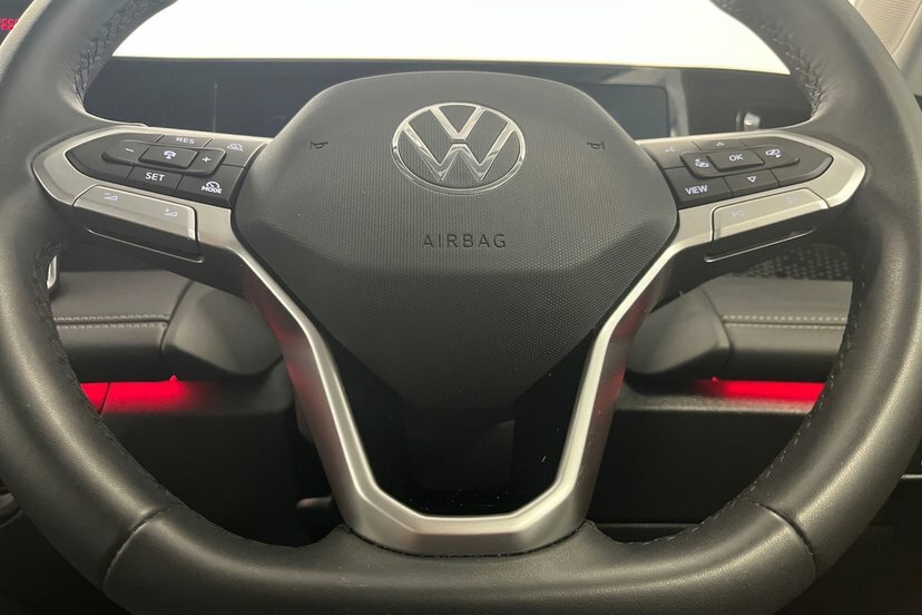 Volkswagen Tiguan 1.5 Etsi 150 Elegance Dsg Black #24