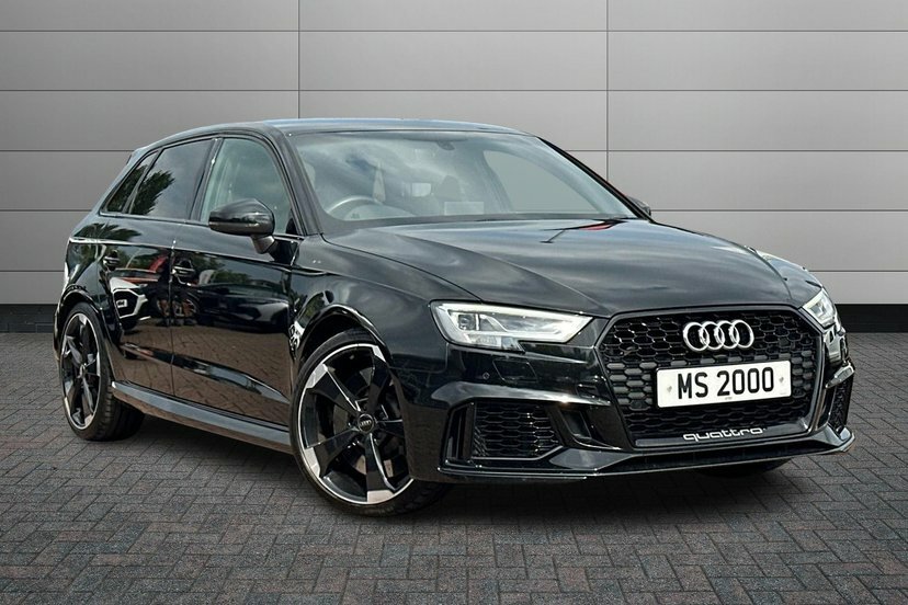 Audi RS3 2.5 Tfsi Sportback S Tronic Quattro 40 Black