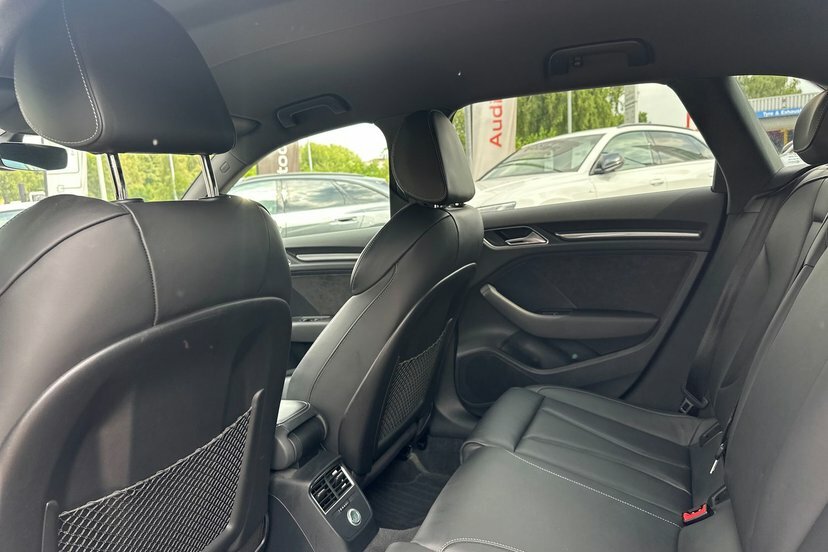 Audi RS3 Saloon 2.5 Tfsi Quattro S Tronic Euro 6 - Pan Red #32