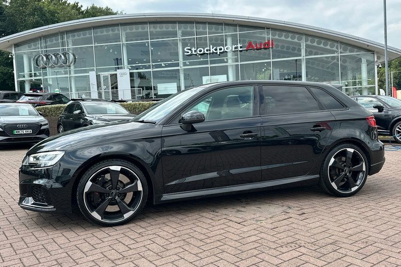 Audi RS3 Saloon 2.5 Tfsi Quattro S Tronic Euro 6 - Pan Red #21
