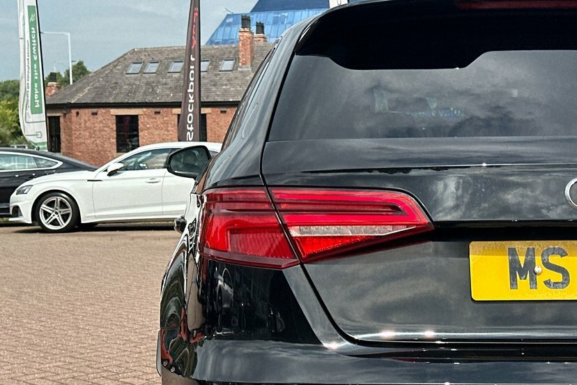 Audi RS3 Saloon 2.5 Tfsi Quattro S Tronic Euro 6 - Pan Red #25