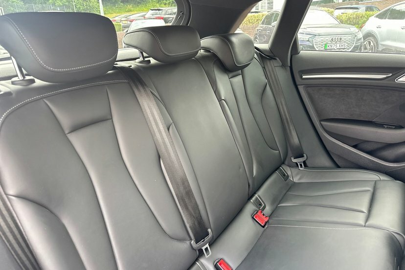 Audi RS3 Saloon 2.5 Tfsi Quattro S Tronic Euro 6 - Pan Red #37