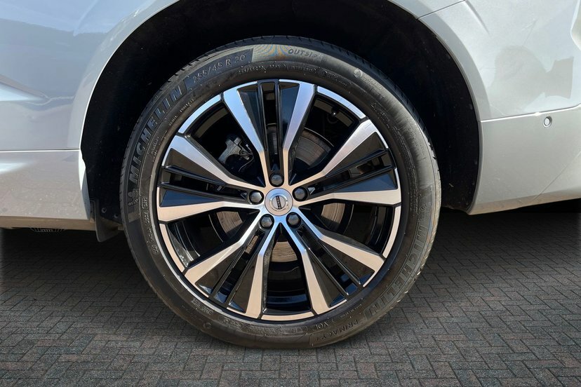 Volvo XC60 2.0 B5 Mhev Plus Suv Hybrid Awd 2 Grey #5