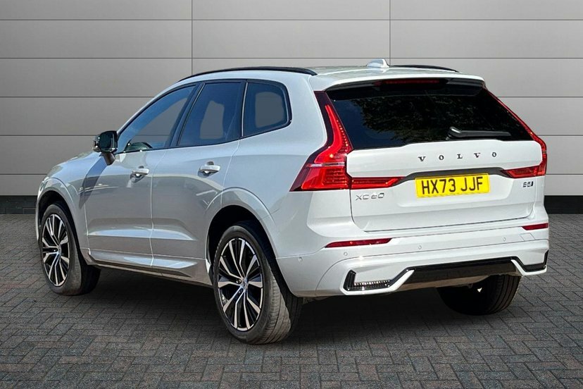 Volvo XC60 2.0 B5 Mhev Plus Suv Hybrid Awd 2 Grey #3