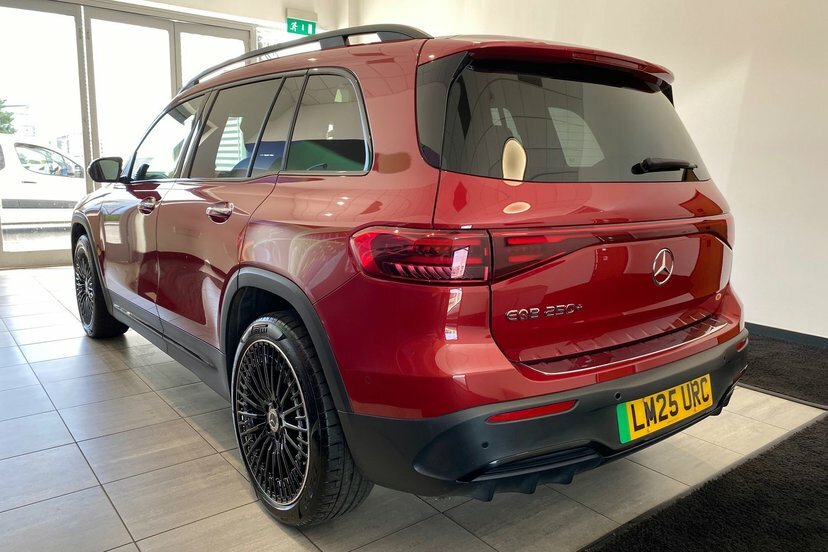 Mercedes-Benz EQB 250 140Kw Amg Line Premium Grey #14