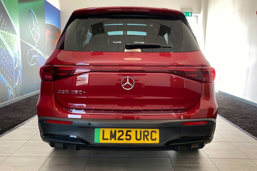 Mercedes-Benz EQB 250 140Kw Amg Line Premium Grey #15